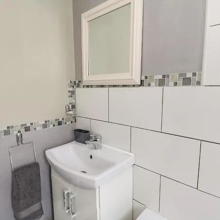 5 Seymour Hill Terrace בית נופש סולטברן-ביי-דה-סי